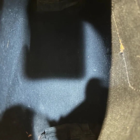 Jon Hart large/ grande makeup zipper pull bag with Crown details. - Picture 15 of 15